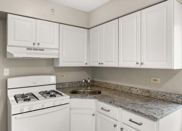 Photo of 1560 N 1st Ave Unit 1E, Melrose Park, IL 60160