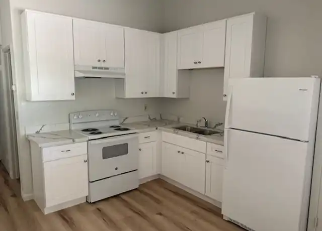 Property at 600 Park Ave Unit 16B, Capitola, CA, 95010, 1 bed, 1 bath, [object Object]