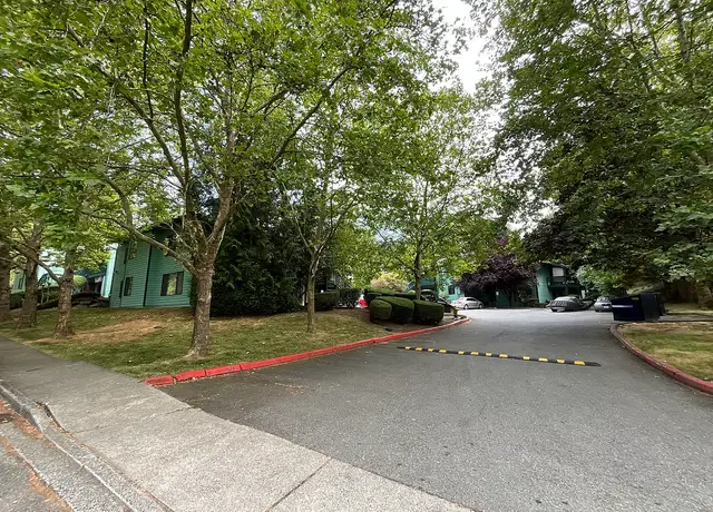 Photo of 17910 142nd Ave NE, Woodinville, WA 98072
