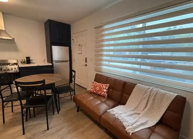 Property at 552 S Oakland Ave Unit 101, Pasadena, CA, 91101, 0 beds, 1 bath, [object Object]