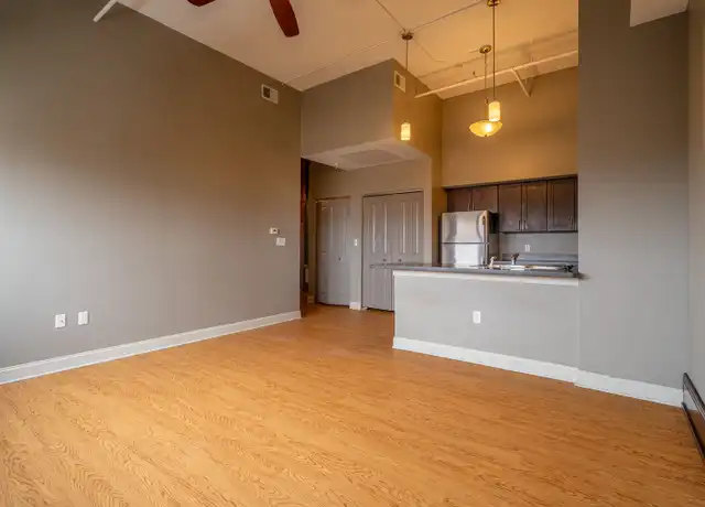 Property at 17 Mineral Springs Rd Unit 309, Buffalo, NY, 14210, 2 beds, 1 bath, [object Object]