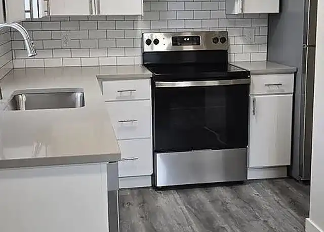 Property at Powell Street Station - 2948 W Powell Blvd, Gresham, OR, 97030, 2-3 beds, 2 baths, [object Object]