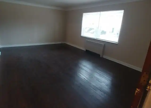 Property at 1640 Anita Pl, Cincinnati, OH, 45237, 3 beds, 1 bath, [object Object]