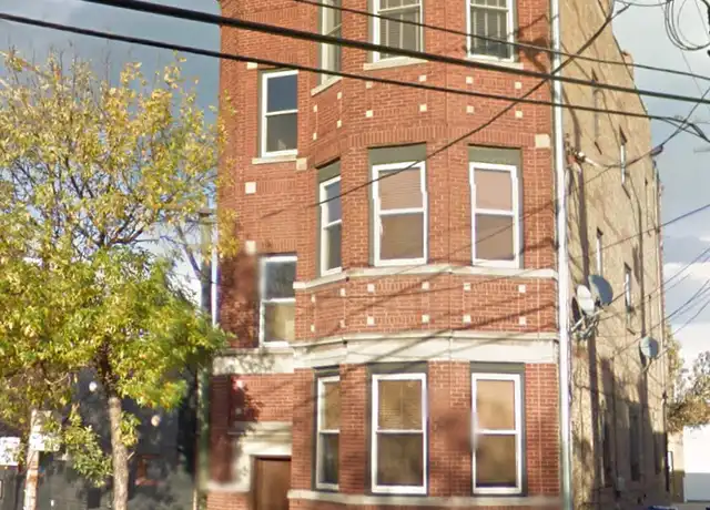 Property at 452 N Elizabeth St Unit 2, Chicago, IL, 60642, 2 beds, 1 bath, [object Object]