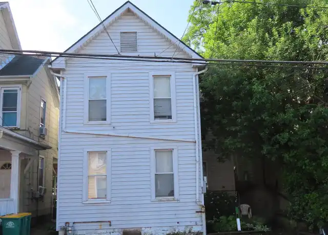 Property at 636 Broad St Unit B, Chambersburg, PA, 17201, 1 bed, 1 bath, [object Object]