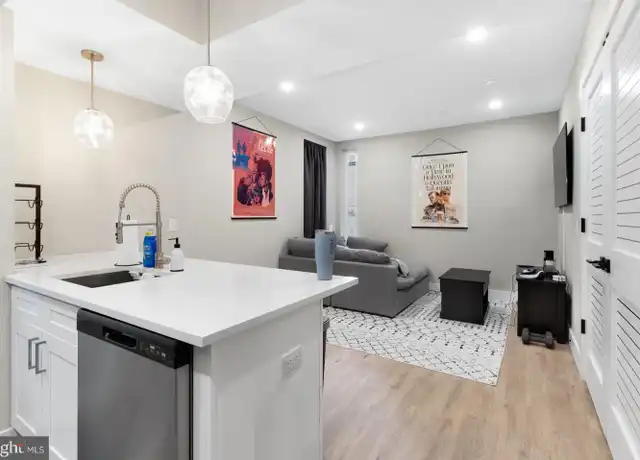 Property at 1144 Frankford Ave #202, Philadelphia, PA, 19125, 1 bed, 1 bath, [object Object]