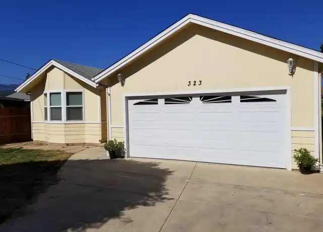 Property at 323 Prospect St, Oak View, CA, 93022, 3 beds, 2 baths, [object Object]