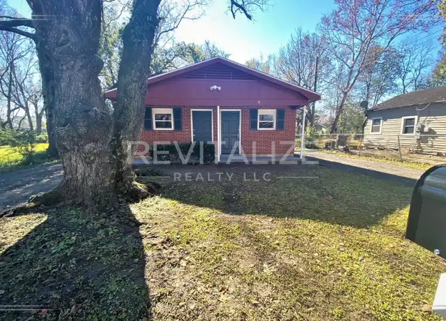 Property at 1505 Orange St Unit B, Mobile, AL, 36605, 1 bed, 1 bath, [object Object]