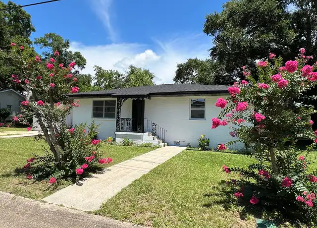 Property at 1922 W Gregory St, Pensacola, FL, 32502, 3 beds, 2 baths, [object Object]