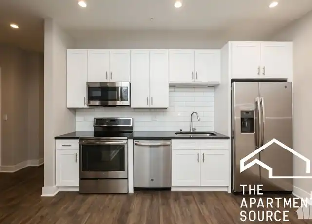 Property at 3833 N Broadway Unit 320, Chicago, IL, 60613, 1 bed, 1 bath, [object Object]