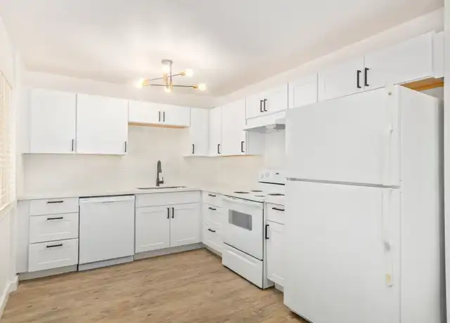 Property at 241 E 1st Ave Unit 16, Mesa, AZ, 85210, 1 bed, 1 bath, [object Object]