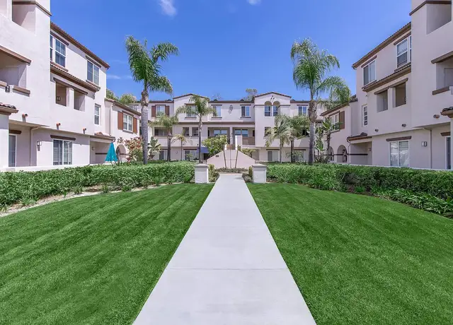 Photo of 70 Sklar St, Ladera Ranch, CA 92694