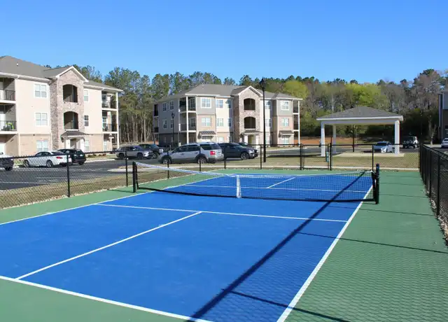 Property at 100 Grove Cir Unit 301, Lillington, NC, 27546, 1 bed, 1 bath, [object Object]