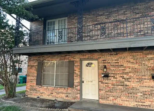 Property at 1716-1718 N Travis St, Sherman, TX, 75092, 2 beds, 1.5 baths, [object Object]