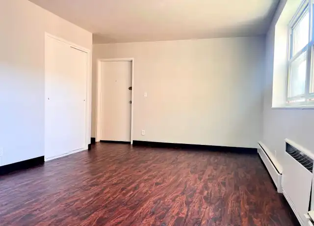 Property at 1970 Delaware Ave Unit 3, Buffalo, NY, 14216, 2 beds, 1 bath, [object Object]