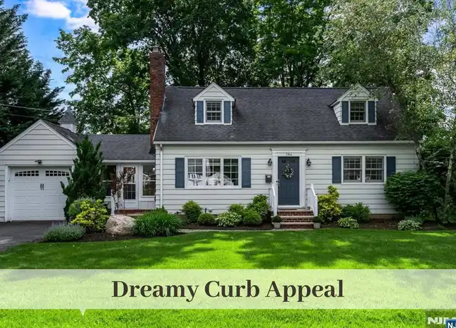 Property at 284 Glen Ave, Glen Rock, NJ, 07452, 3 beds, 2.5 baths, [object Object]