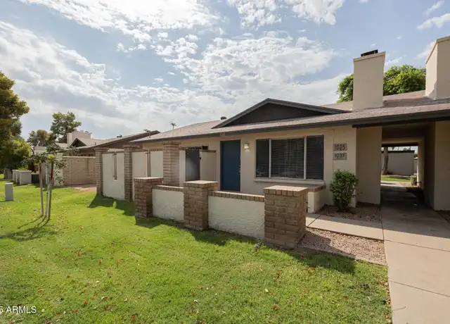 Property at 1025 W Laguna Dr, Tempe, AZ, 85282, 3 beds, 2 baths, [object Object]