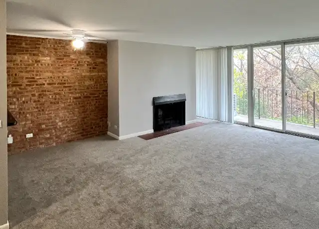 Property at 5750 Abbey Dr Unit 1N, Lisle, IL, 60532, 2 beds, 1 bath, [object Object]