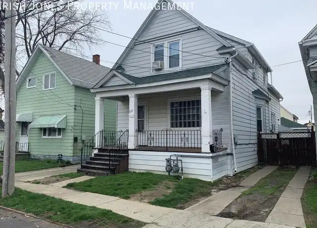 Property at 227 Barnard St, Buffalo, NY, 14206, 2 beds, 1 bath, [object Object]
