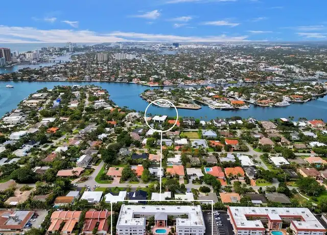 Property at 2500 NE 9th St #101, Fort Lauderdale, FL, 33304, 1 bed, 1.5 baths, [object Object]