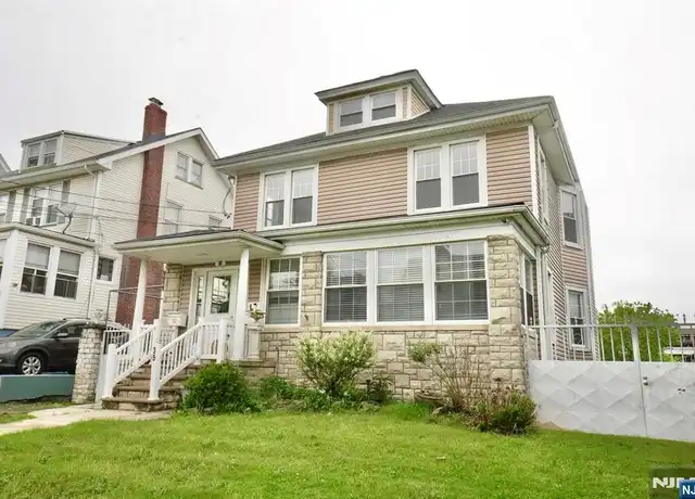 Property at 35 New Lawn Ave Unit 2, Kearny, NJ, 07032, 3 beds, 1 bath, [object Object]