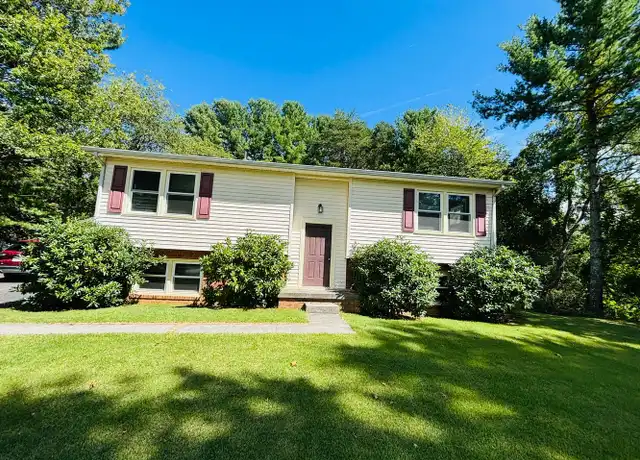 Property at 120 Flagg Ct, Christiansburg, VA, 24073, 4 beds, 2 baths, [object Object]