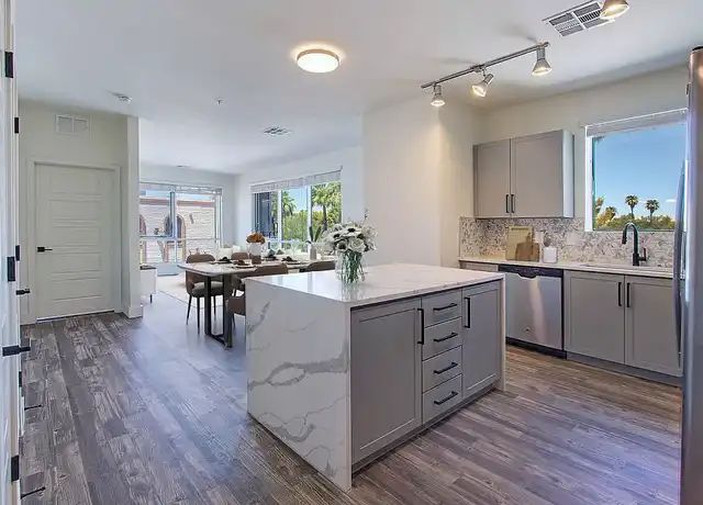 Property at Mason Oliver - 11 S 12th St, Phoenix, AZ, 85034, 0-2 beds, 1-2 bath, [object Object]