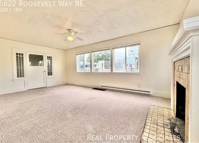 Property at 5822 Roosevelt Way NE, Seattle, WA, 98105, 2 beds, 1 bath, [object Object]