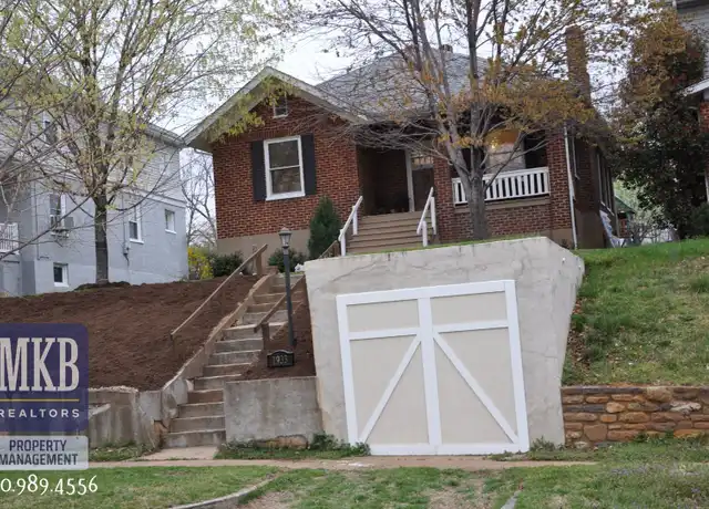 Property at 1933 Denniston Ave SW, Roanoke, VA, 24015, 3 beds, 1 bath, [object Object]