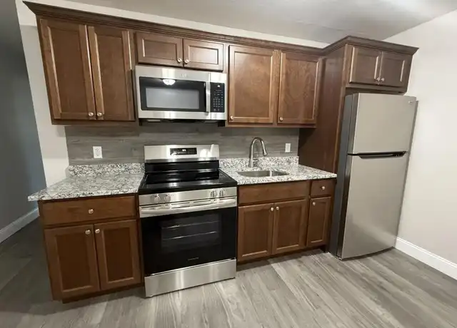 Property at 99 Irving St, Fall River, MA, 02723, 1 bed, 1 bath, [object Object]
