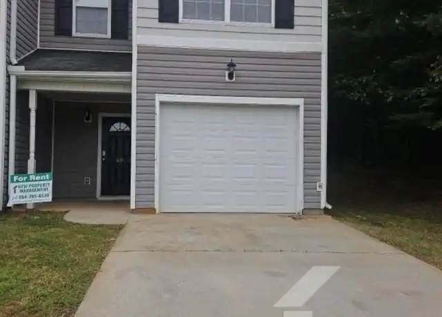 Property at 69 Greensboro Ct, Greenville, SC, 29617, 3 beds, 2.5 baths, [object Object]