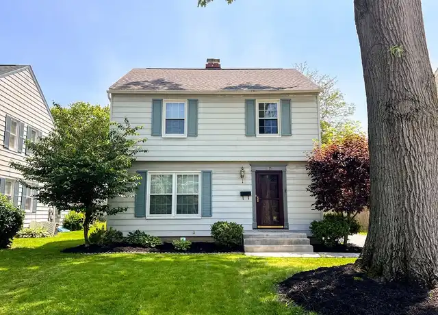 Property at 2473 17th St, Cuyahoga Falls, OH, 44223, 3 beds, 1 bath, [object Object]