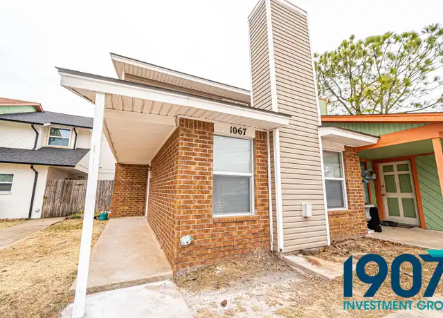 Property at 1067 Rambling Oaks Dr Unit 1, Norman, OK, 73072, 2 beds, 1.5 baths, [object Object]
