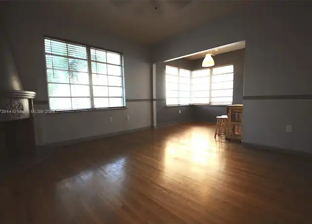 Property at 610 8th St #205, Miami Beach, FL, 33139, 1 bed, 1 bath, [object Object]