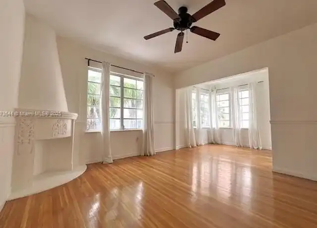 Property at 610 8th St #205, Miami Beach, FL, 33139, 1 bed, 1 bath, [object Object]