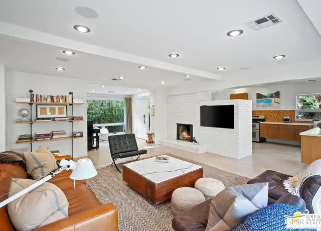 Property at 550 N Calle Marcus, Palm Springs, CA, 92262, 2 beds, 2 baths, [object Object]