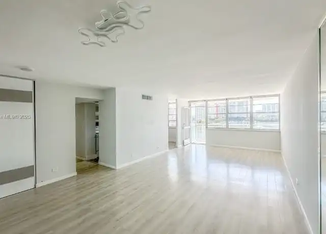Property at 250 174th St Unit 1700N, Sunny Isles Beach, FL, 33160, 2 beds, 2 baths, [object Object]