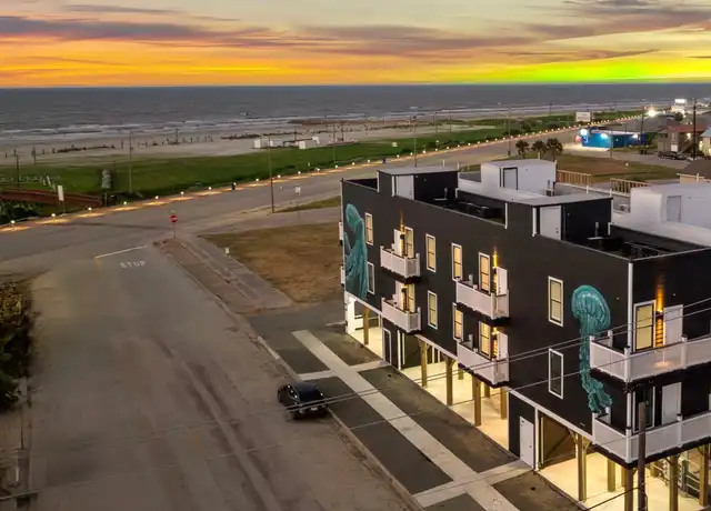 Property at 801 Avenue K Unit B, Galveston, TX, 77550, 1 bed, 1 bath, [object Object]
