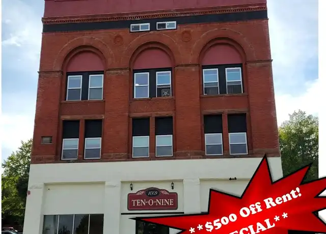 Property at 1009 Concord St N Unit 201, South St Paul, MN, 55075, 1 bed, 1 bath, [object Object]