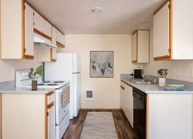 Property at New Heritage Apartments - 2148 Geary St SE, Albany, OR, 97322, 2 beds, 2 baths, [object Object]