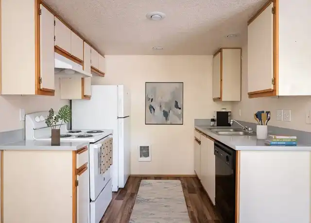 Property at New Heritage Apartments - 2148 Geary St SE, Albany, OR, 97322, 2 beds, 2 baths, [object Object]