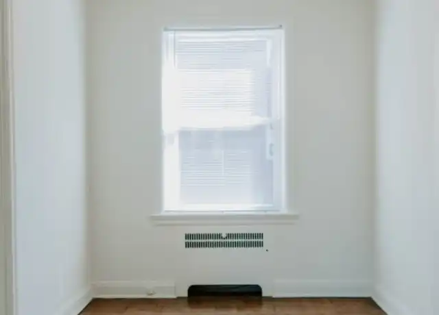 Property at 747 Westwood Dr Unit 45 3E, Clayton, MO, 63105, 1 bed, 1 bath, [object Object]
