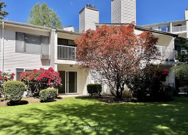 Property at 9912 NE 116th St Apt 103, Kirkland, WA, 98034, 2 beds, 1 bath, [object Object]