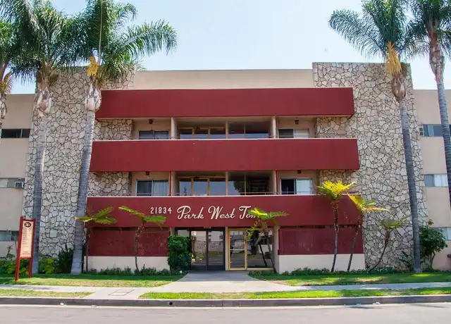 Property at PAR - Park West Apts. - 21834 Roscoe Blvd, Canoga Park, CA, 91304, 1-2 bed, 1-2 bath, [object Object]