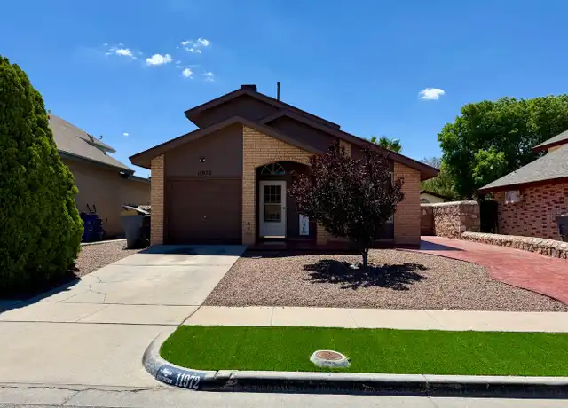 Property at 11972 Castle Woods Dr, El Paso, TX, 79936, 3 beds, 2 baths, [object Object]