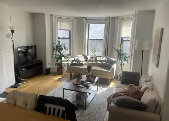 Property at 379 Marlborough St Unit 501, Boston, MA, 02115, 3 beds, 1 bath, [object Object]