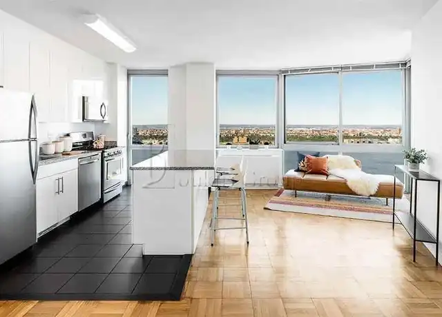 Property at 505 W 37th St Unit 601, New York, NY, 10018, 2 beds, 2 baths, [object Object]