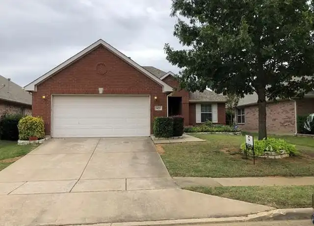 Property at 623 Creekside Dr, Little Elm, TX, 75068, 3 beds, 2 baths, [object Object]