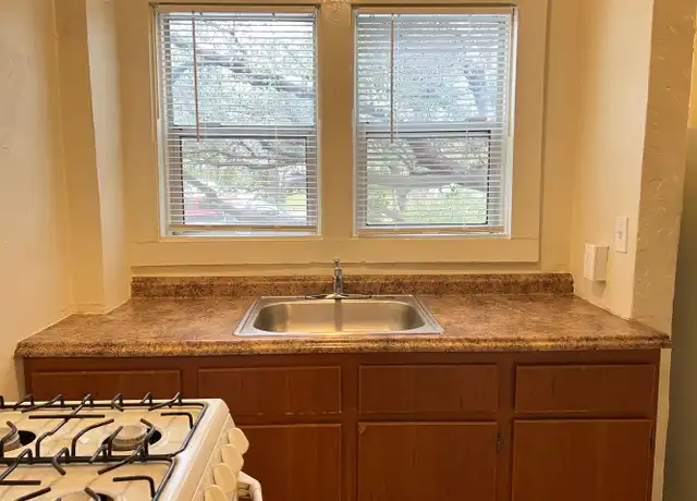 Property at 150 Foresthill Ave #8, Auburn, CA, 95603, 1 bed, 1 bath, [object Object]