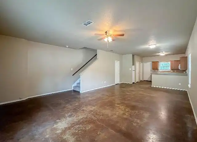 Property at 1107 Neff St, Denton, TX, 76201, 4 beds, 2 baths, [object Object]